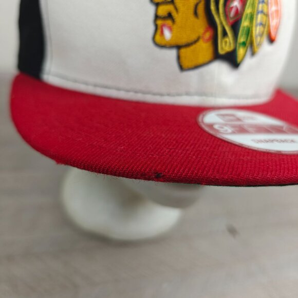 New Era 9Fifty Chicago Blackhawks Snapback Hat - Picture 4 of 10